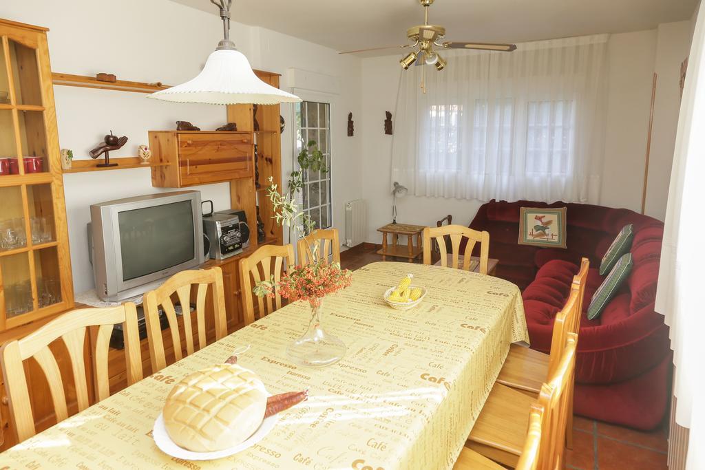 En Casa De Carlos Ortigosa del Monte