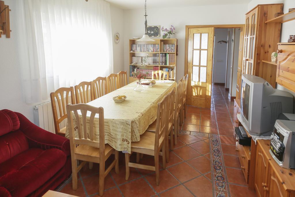 Holiday home En Casa De Carlos Ortigosa del Monte